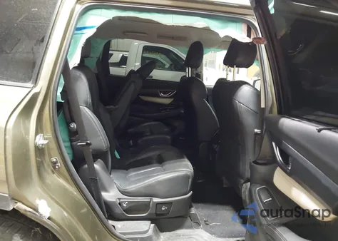 2022 Subaru Ascent Limited z USA, uszkodzony, nr VIN 4S4WMAPD5N3434171